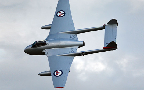 De havilland vampire at duxford airshow 2013    | warbirds online