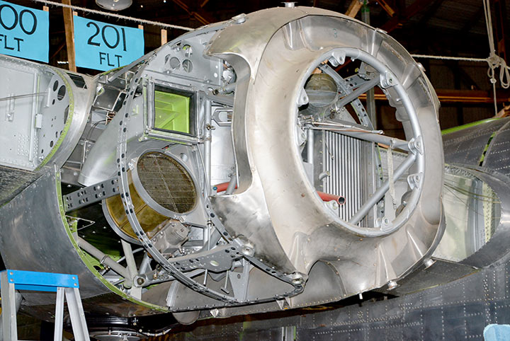 B-24 Liberator engine mount