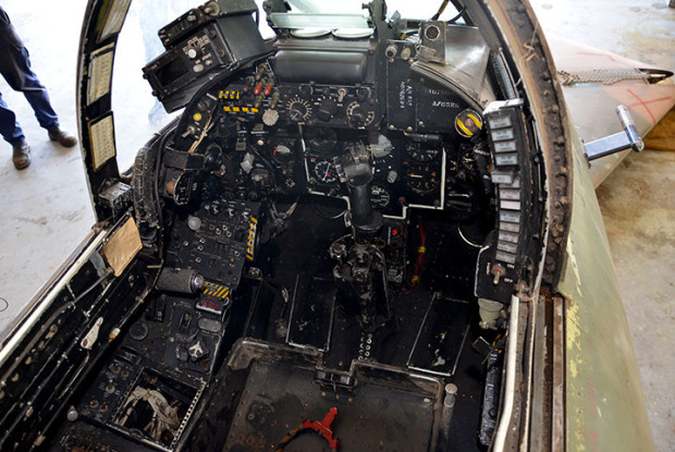 Hawker Hunter Aussies Restore A Cold War Icon Warbirds Online Hawker Hunter Aussies Restore A Cold War Icon Warbirds Online