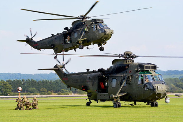 Sea king hc 4 commando helicopters    | warbirds online