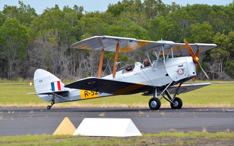 De Havilland DH 82A Tiger Moth VH-UYE