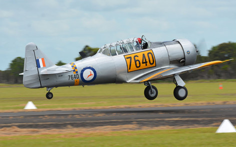 Harvard 7640 taking off at Great Eastern Fly In 2015