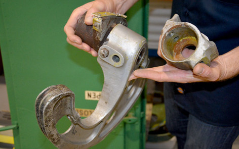 Lockheed Hudson A16-105 damaged original bomb bay door bell cranks