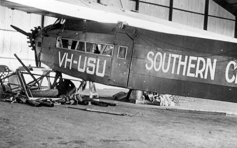 Southern cross fokker undergoing repairs believed to be at richmond nsw    | warbirds online
