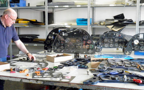 Instrument panel assembly at CockpitRockers Germany