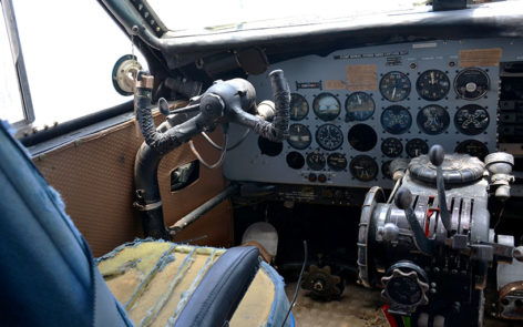 Twin Pioneer VH-AIS cockpit instruments