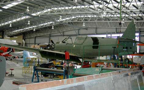 Curtiss p-40f-1-cu serial number 41-14112 under restoration tyabb 2005    | warbirds online