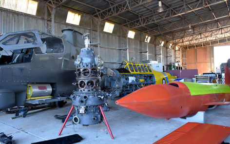 Displays at the HARS Parkes Aviation Museum