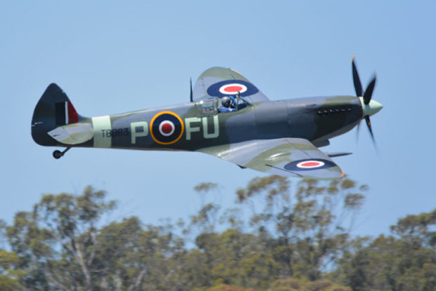 Supermarine Spitfire VH-XVI taking off at Temora 2015