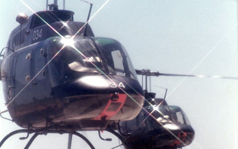 Bell 206b 1oh 58a and cac ca 32 kiowa a17-034 and 44-44542 ca32 42 and 44 dubbo late 1970s    | warbirds online