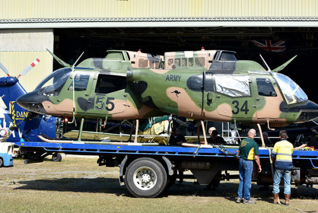 Unloading kiowas a17-034 and 035 at aahc qld caboolture    | warbirds online