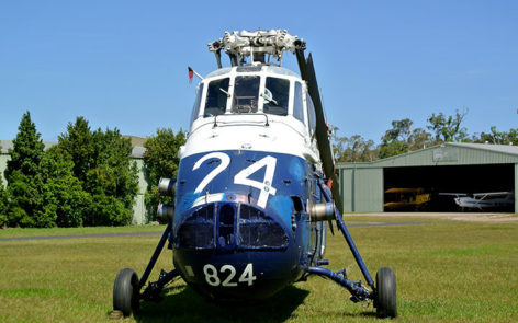 Westland Wessex Mk31B N7-214-rotor blades refitted at AAHC Qld