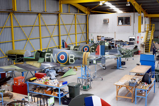 Supermarine Spitfire Mk IX MH415 & MH603 final fitouts