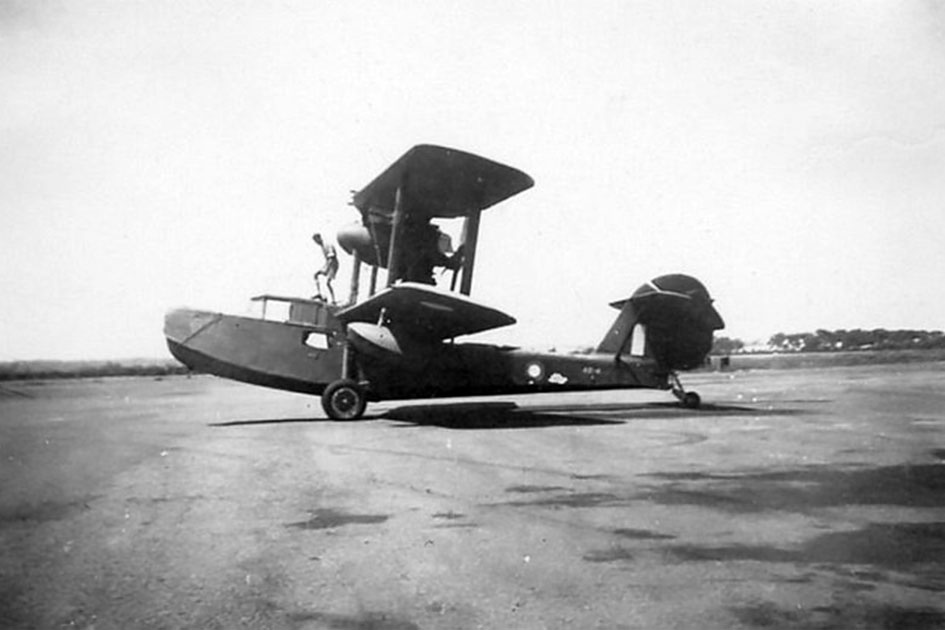 Supermarine Seagull V A2-4 whilst deployed to RAAF Williamtown in 1946