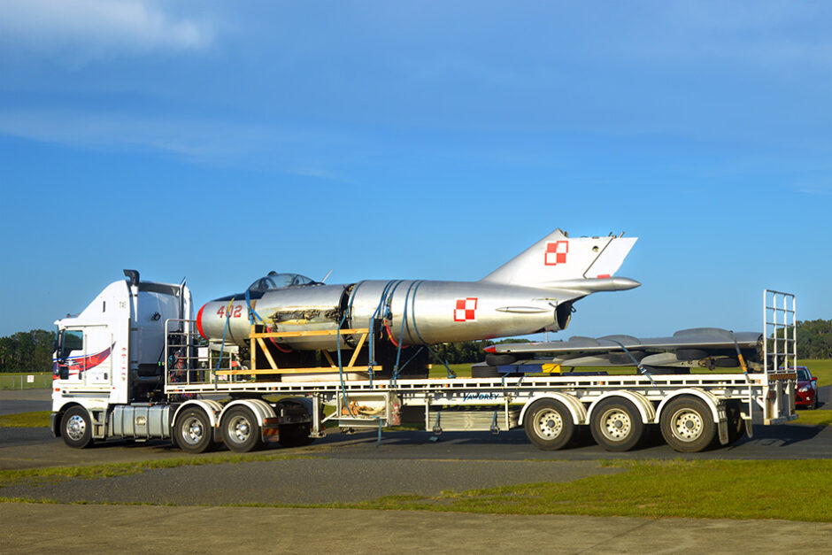 https://www.warbirdsonline.com.au/wp-content/uploads/2021/12/MiG-17-leaves-Caboolture-Qld-for-Scone-NSW-940x627.jpg